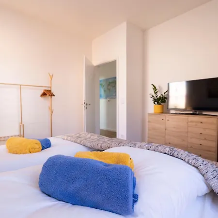 Partners - California Dreaming 93 Qm Mit Garten In Naehe Ber-airport Appartamento *