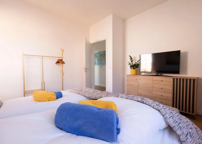 Partners - California Dreaming 93 Qm Mit Garten In Naehe Ber-airport Apartamento *