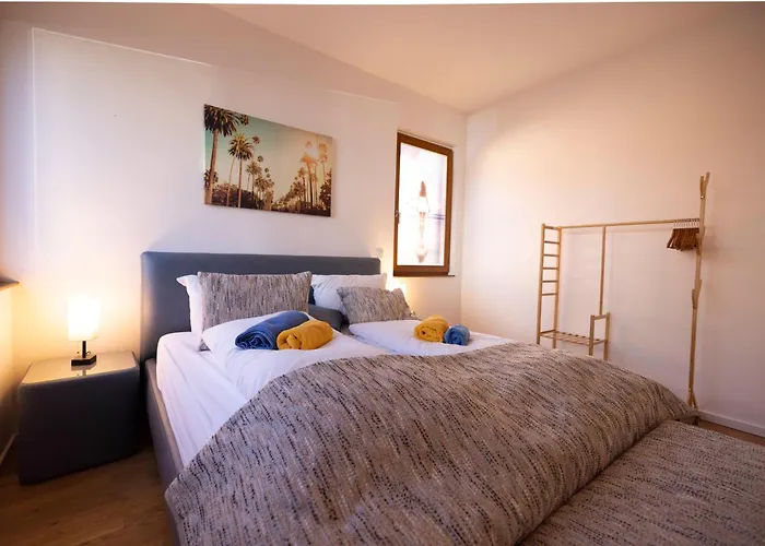 Partners - California Dreaming 93 Qm Mit Garten In Naehe Ber-airport Apartamento *