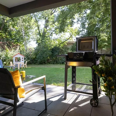 Partners - California Dreaming 93 Qm Mit Garten In Naehe Ber-airport Apartment